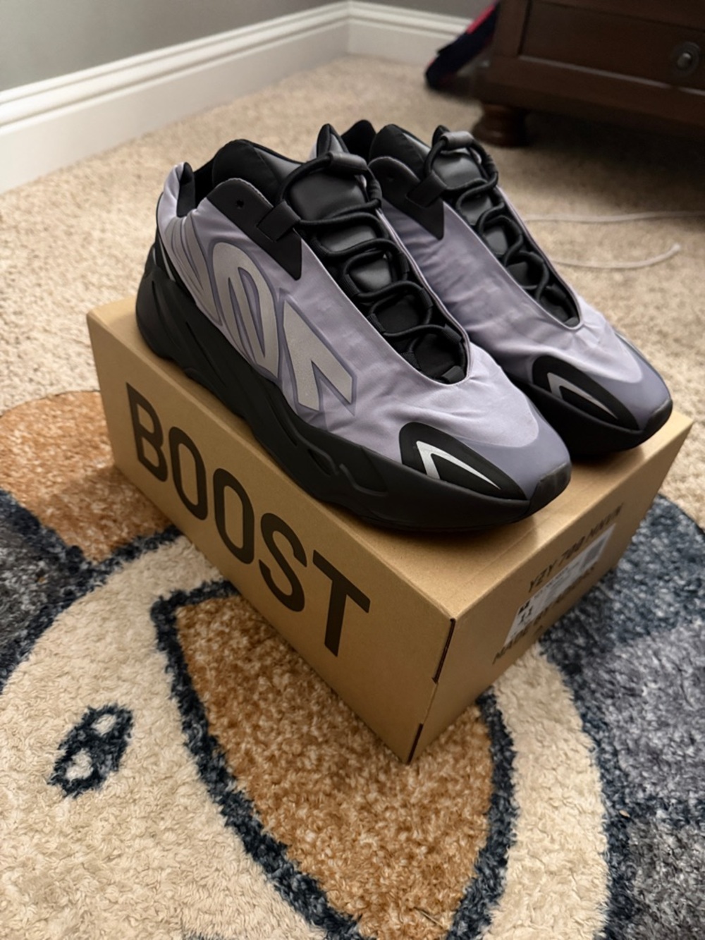 Yeezy 700 MNVN Men’s Sneakers